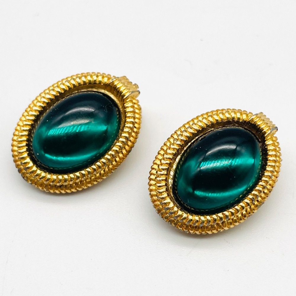 Clip On Earrings Green Faux Emerald Cabochon Gold Tone Textured